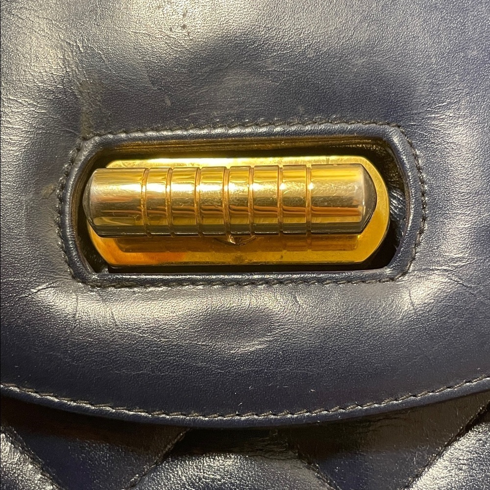 Bellido by Susan Gail Navy Quilted Satchel Gold Metal Notched Handle Hardware - Picture 4 of 17